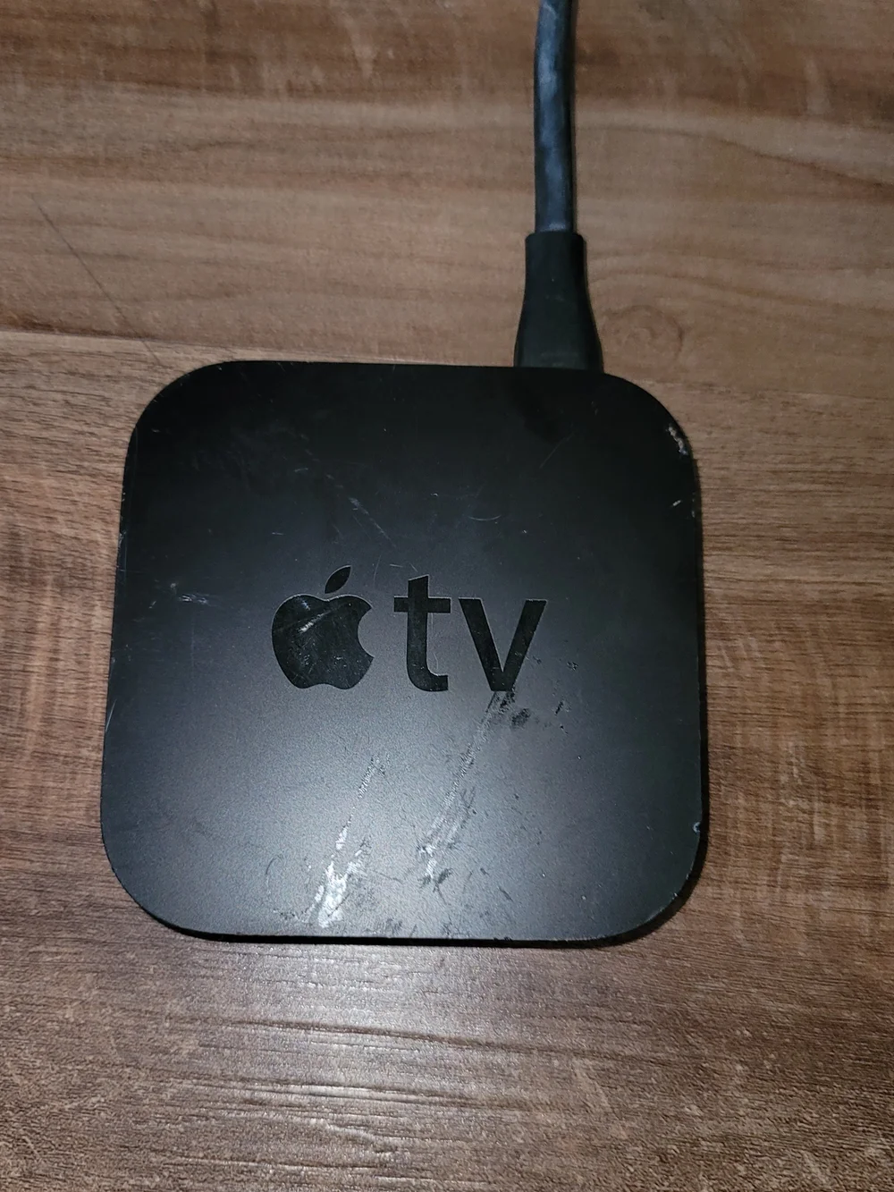 Apple TV (2nd Generation) A1378 Media Streamer + Cable